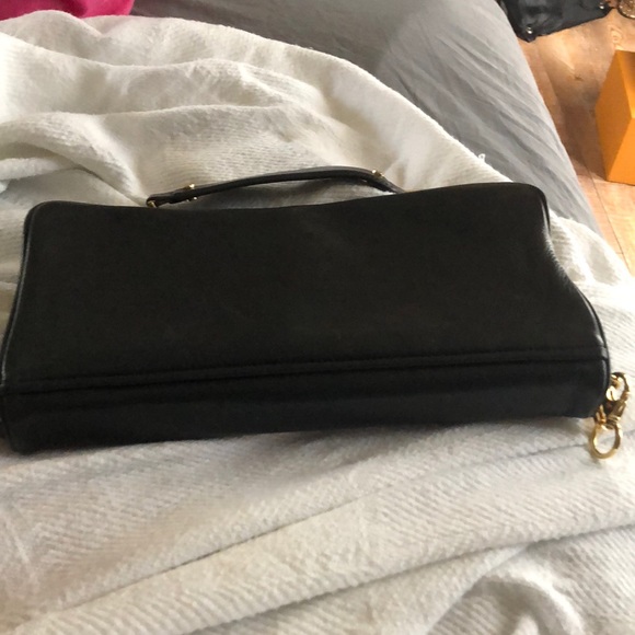 Tory Burch clutch - Picture 3 of 3